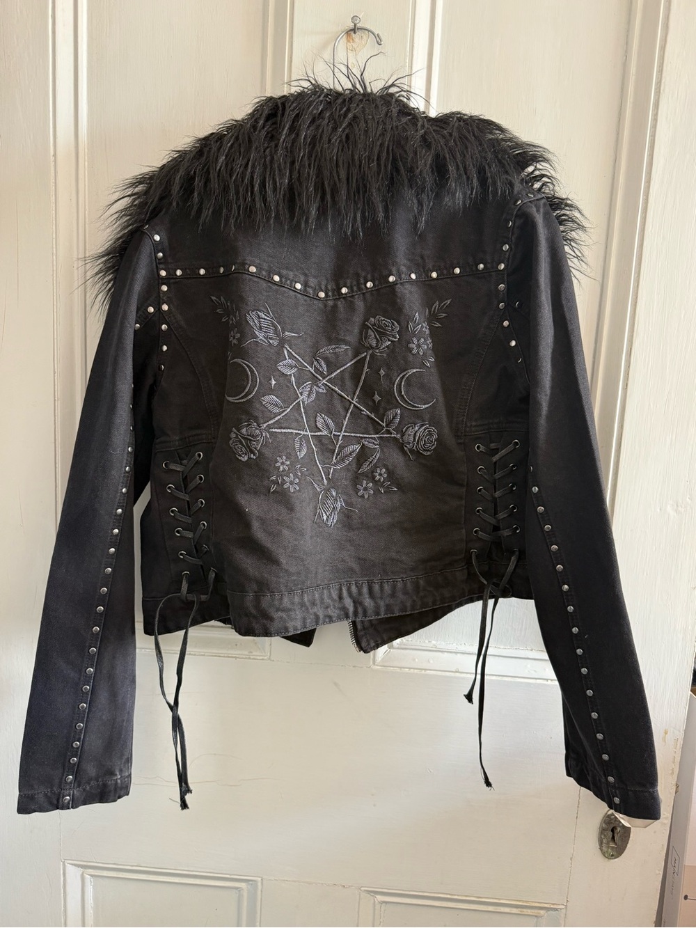 Killstar Embroidered Faux-Fur Collar Denim Jacket